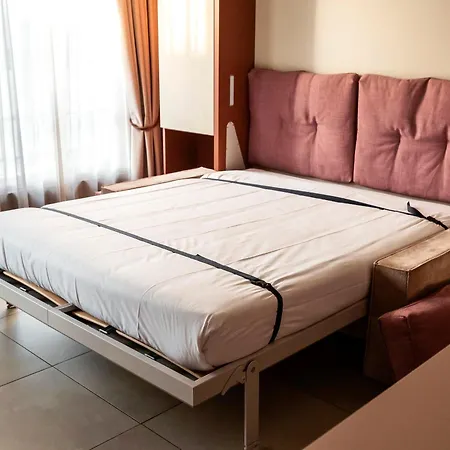 Multiresidence L'elysee 4* Paříž