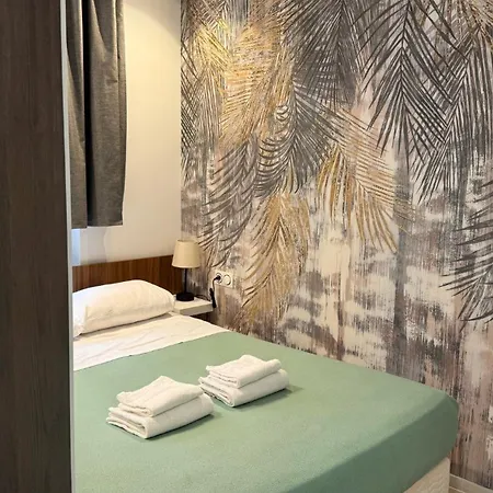 Multiresidence L'elysee Lägenhetshotell 4*