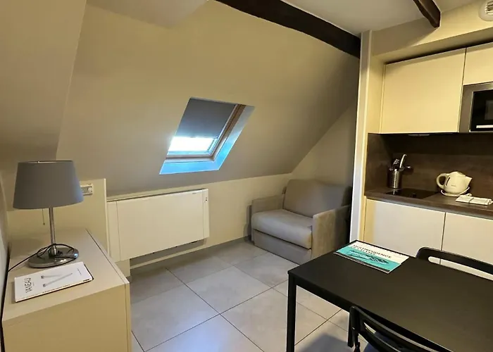 Hotel apartamentowy Multiresidence L'elysee 4*