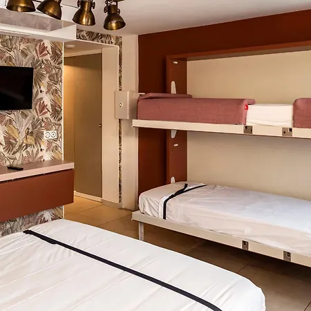 Multiresidence L'elysee アパートホテル