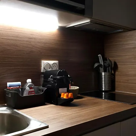 Multiresidence L'elysee Aparthotel Parigi